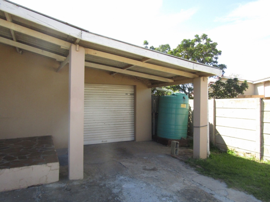 3 Bedroom Property for Sale in Humansdorp Eastern Cape